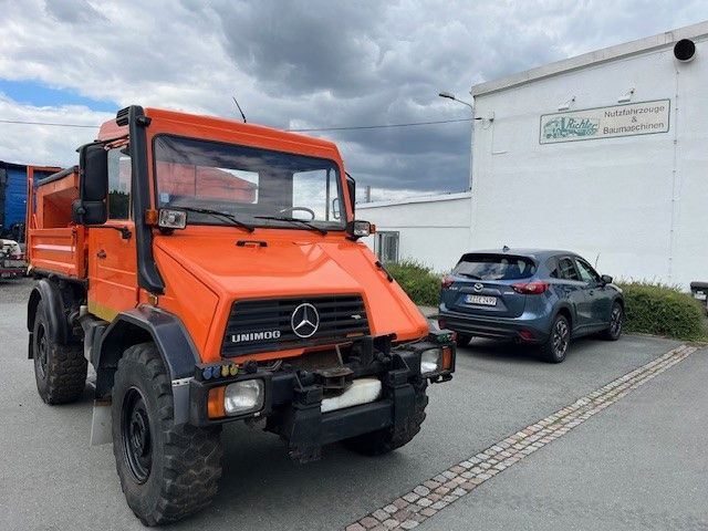 Mercedes-Benz Unimog 418/10 Winterdienst2000 - Tipper: picture 5 Mercedes-Benz Unimog 418/10 Winterdienst2000 - Tipper: picture 5