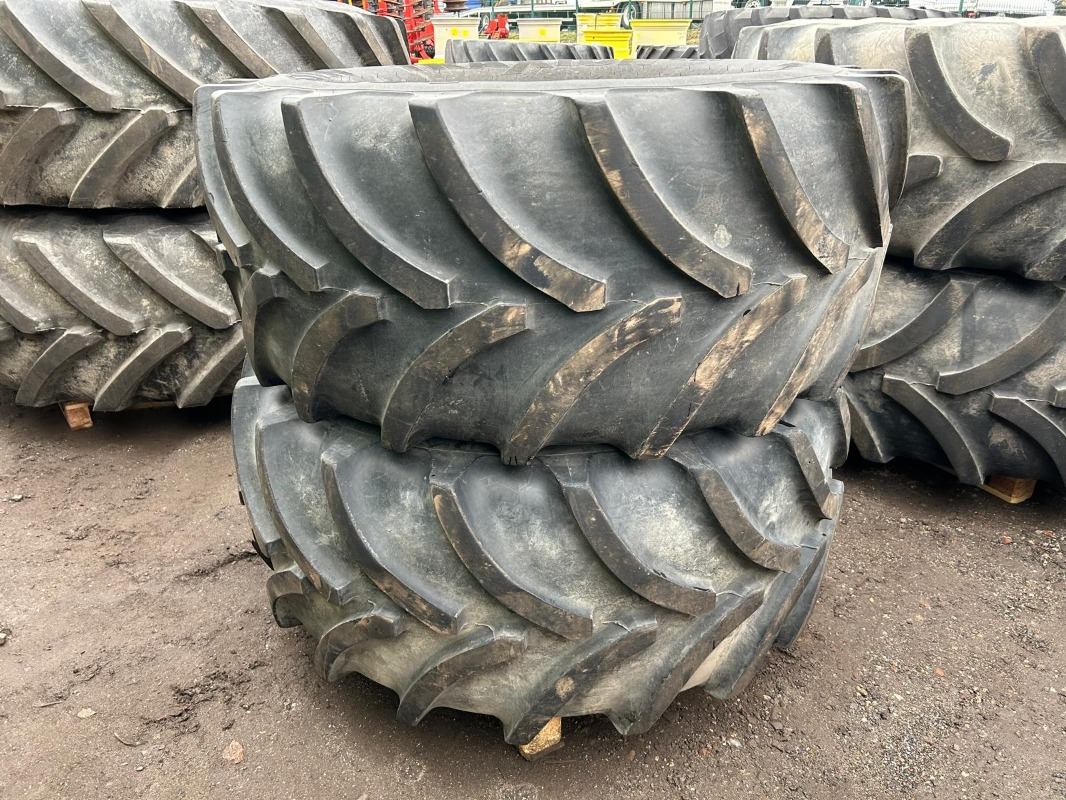 600/70R28 650/85R38 Kompletträder - Tire for Agricultural machinery: picture 2 600/70R28 650/85R38 Kompletträder - Tire for Agricultural machinery: picture 2