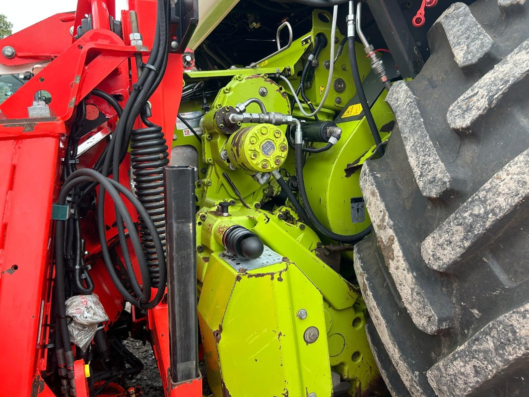 Harvester CLAAS Jaguar 890: picture 35