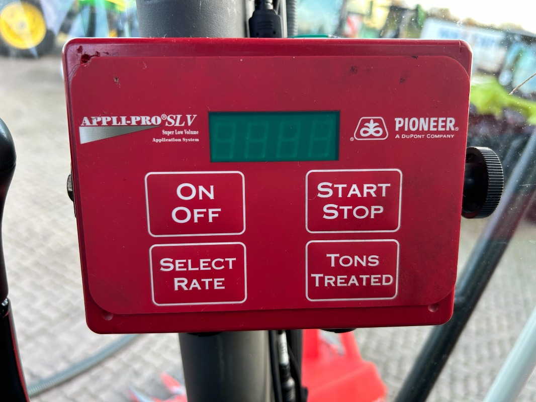 CLAAS Jaguar 890 mit Kemper 360 und PU - Harvester: picture 4 CLAAS Jaguar 890 mit Kemper 360 und PU - Harvester: picture 4