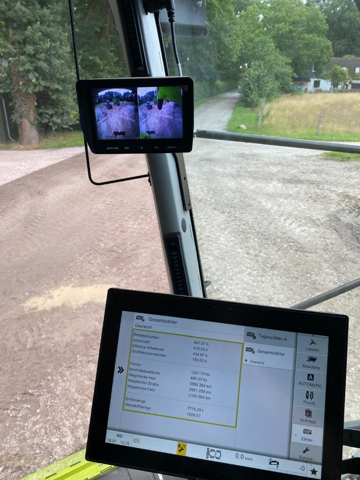 CLAAS Lexion 6800 mit Vario 930 Schneidwerk - Combine harvester: picture 5 CLAAS Lexion 6800 mit Vario 930 Schneidwerk - Combine harvester: picture 5