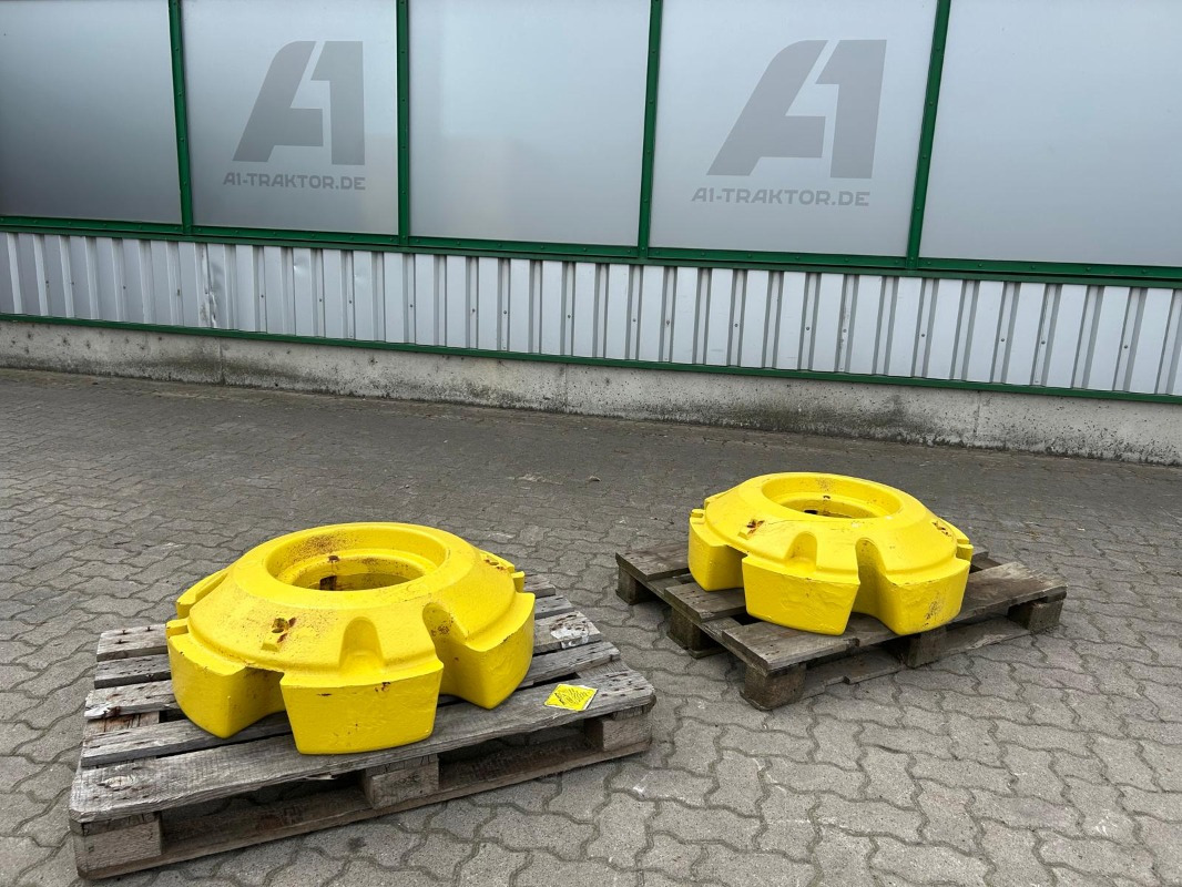 John Deere 620 kg innenliegend - Tire for Agricultural machinery: picture 1 John Deere 620 kg innenliegend - Tire for Agricultural machinery: picture 1