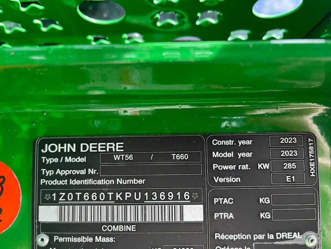 John Deere T660 - Combine harvester: picture 5 John Deere T660 - Combine harvester: picture 5