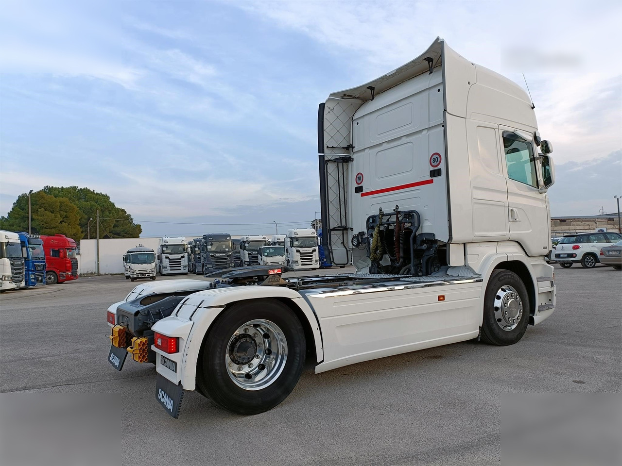 SCANIA R490 - Tractor unit: picture 3 SCANIA R490 - Tractor unit: picture 3