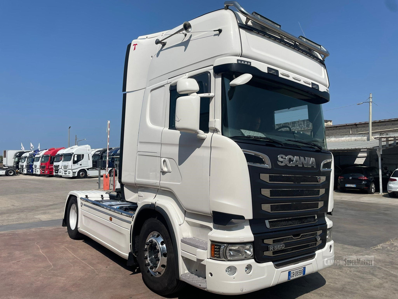 SCANIA R560 - Tractor unit: picture 1 SCANIA R560 - Tractor unit: picture 1