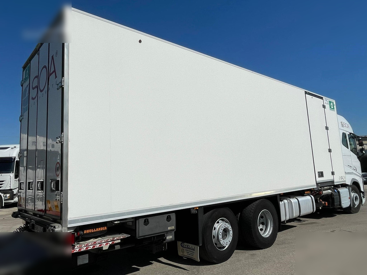 VOLVO FH500 - Refrigerator truck: picture 4 VOLVO FH500 - Refrigerator truck: picture 4