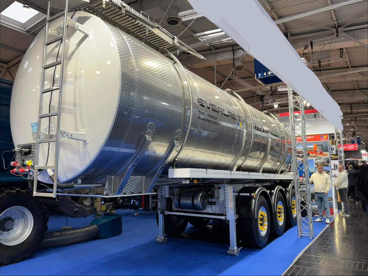 / Güllezubringer - Fertilizing equipment: picture 2 / Güllezubringer - Fertilizing equipment: picture 2