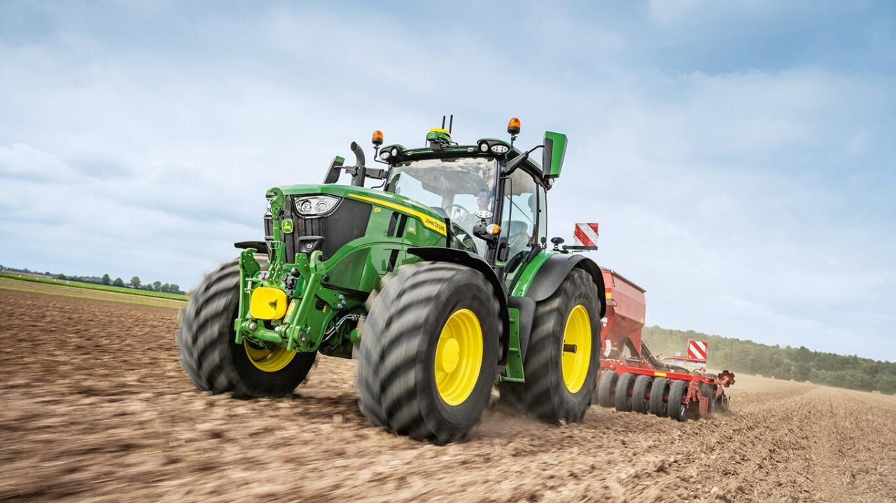 John Deere 6R185 Power Gard - Farm tractor: picture 1 John Deere 6R185 Power Gard - Farm tractor: picture 1