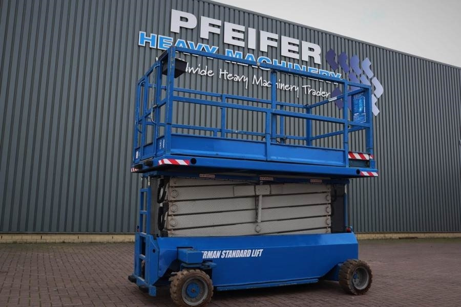 GSL S131 E16 Electric, 15.1m Working Height, 350kg - Scissor lift: picture 1 GSL S131 E16 Electric, 15.1m Working Height, 350kg - Scissor lift: picture 1