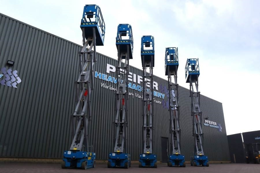 Scissor lift Genie GS1932 E-Drive Several In Stock, 8m Working Height: picture 10