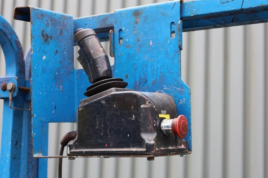 Genie GS2646 Electric, Working Height 9.80m, Capacity 45 - Scissor lift: picture 5 Genie GS2646 Electric, Working Height 9.80m, Capacity 45 - Scissor lift: picture 5