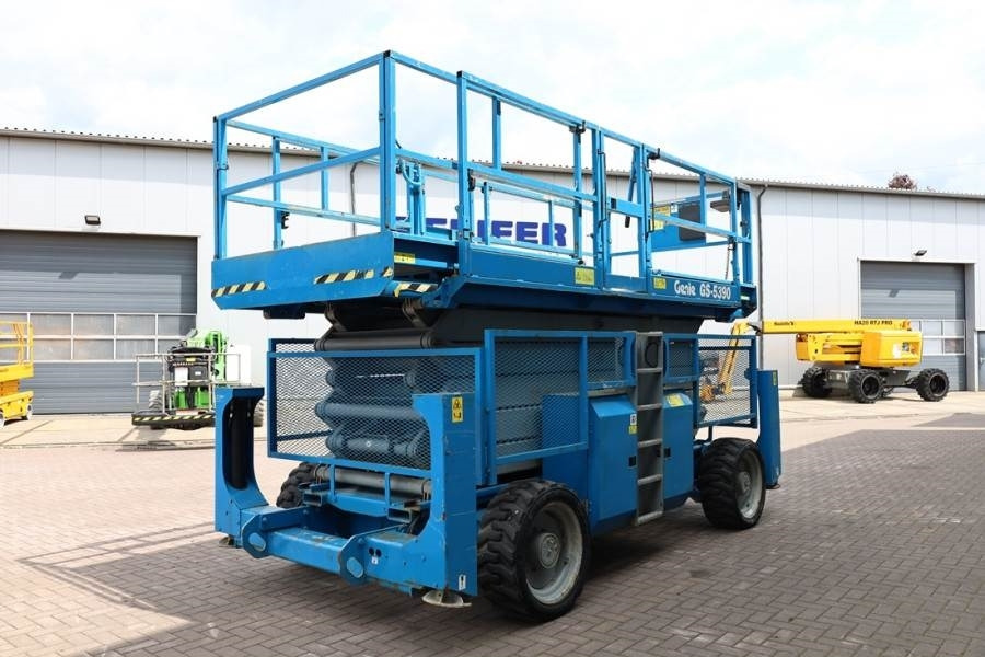 Genie GS5390 Diesel, 4x4 Drive, 18.15m Working Height, 6 - Scissor lift: picture 2 Genie GS5390 Diesel, 4x4 Drive, 18.15m Working Height, 6 - Scissor lift: picture 2