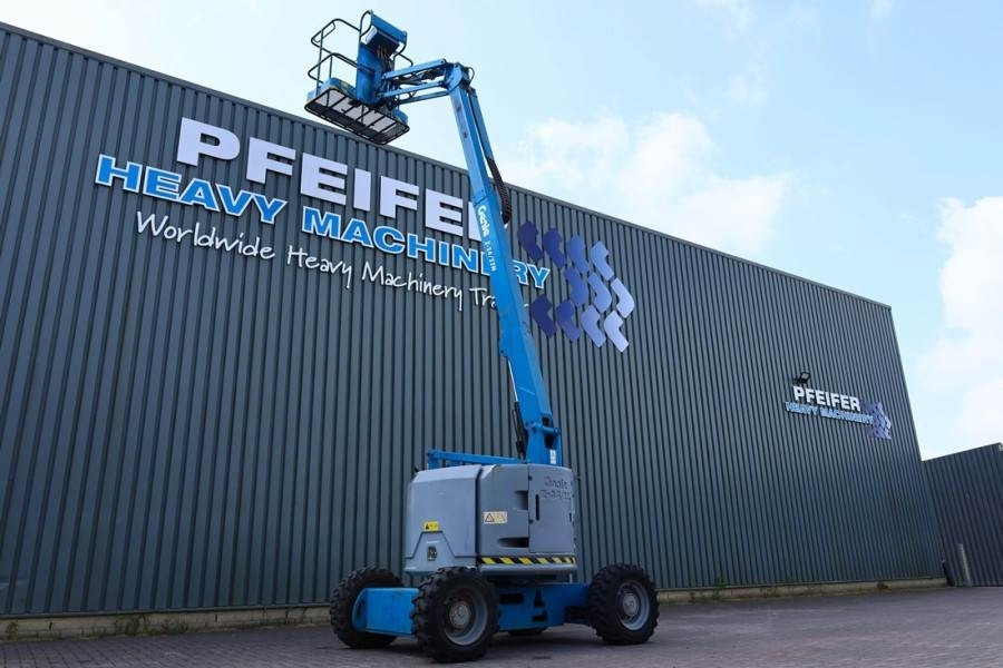 Genie Z34/22 Diesel, 4x4 Drive, 12.6m Working Height, 6.  - Articulated boom: picture 2 Genie Z34/22 Diesel, 4x4 Drive, 12.6m Working Height, 6.  - Articulated boom: picture 2