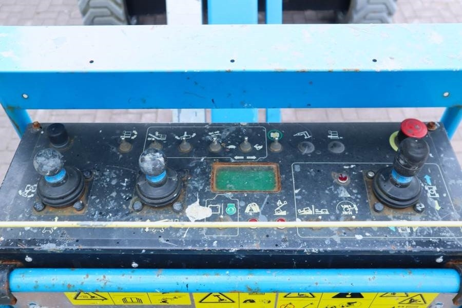 Genie Z45FE/DC Hybrid Hybrid, 4x4 Drive, 16m Working Hei - Articulated boom: picture 5 Genie Z45FE/DC Hybrid Hybrid, 4x4 Drive, 16m Working Hei - Articulated boom: picture 5