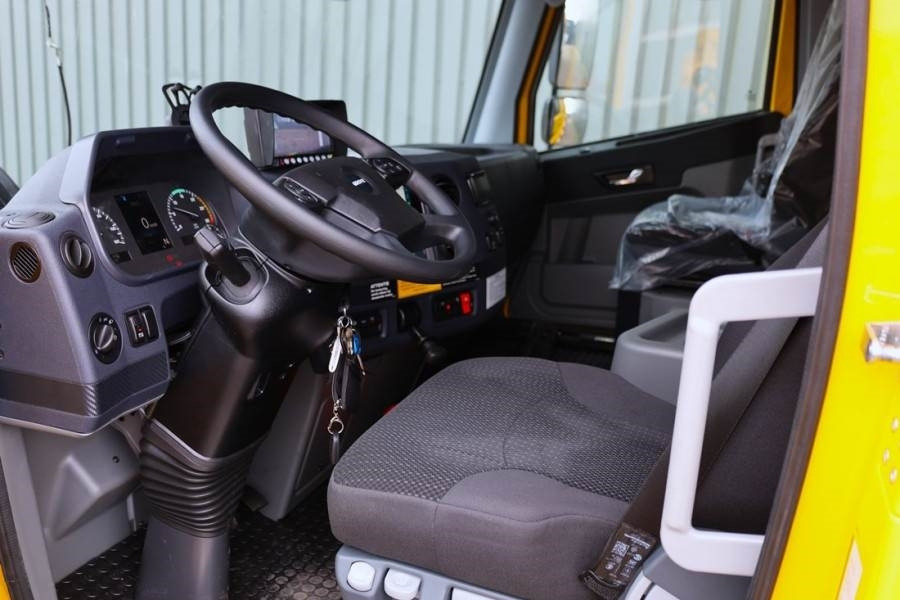 Grove GMK5250XL-1 Available For Rent, Dutch Registration - All terrain crane: picture 4 Grove GMK5250XL-1 Available For Rent, Dutch Registration - All terrain crane: picture 4