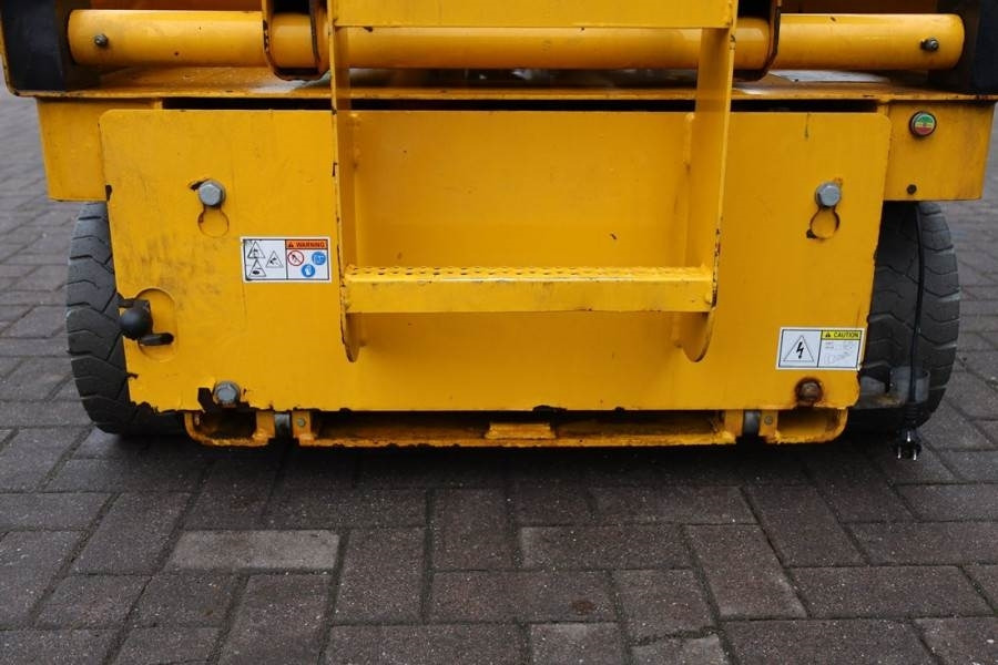 Scissor lift Haulotte Compact 10 Electric, 10.2m Working Height, 450kg C: picture 8