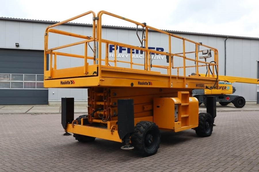 Lease a Haulotte H15SXL Diesel, 4x4 Drive, 15m Working Height, 500k  Haulotte H15SXL Diesel, 4x4 Drive, 15m Working Height, 500k: picture 9