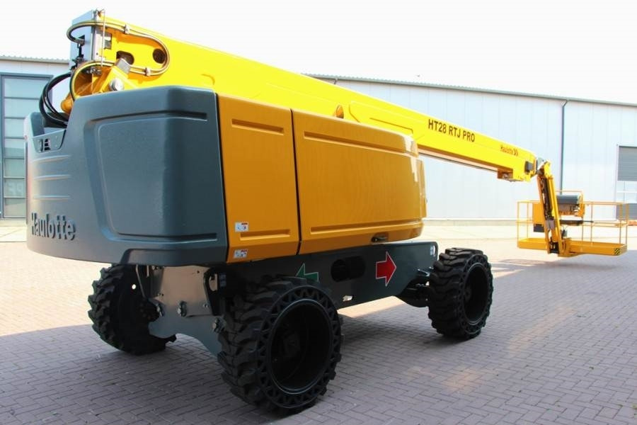 Haulotte HT28RTJ Pro Diesel, 4x4 Drive, 27.9 m Working Heig - Telescopic boom: picture 2 Haulotte HT28RTJ Pro Diesel, 4x4 Drive, 27.9 m Working Heig - Telescopic boom: picture 2
