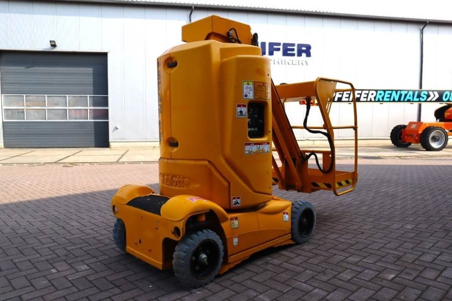 Haulotte STAR 10 Electric, 10m Working Height, 3m Reach, 20 - Articulated boom: picture 2 Haulotte STAR 10 Electric, 10m Working Height, 3m Reach, 20 - Articulated boom: picture 2