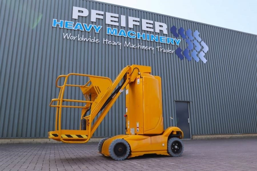 Haulotte STAR 10 Electric, 10m Working Height, 3m Reach, 20 - Articulated boom: picture 1 Haulotte STAR 10 Electric, 10m Working Height, 3m Reach, 20 - Articulated boom: picture 1