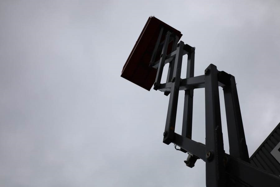 Scissor lift Holland Lift Ecostar HL-7814 Electric, 10m Working Height, 450k: picture 9