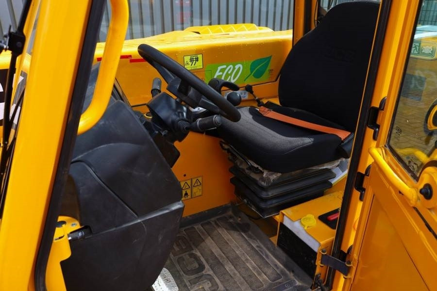 JCB 525-60E Guarantee! Fully Electric, 2500kg Capacity - Telescopic handler: picture 4 JCB 525-60E Guarantee! Fully Electric, 2500kg Capacity - Telescopic handler: picture 4