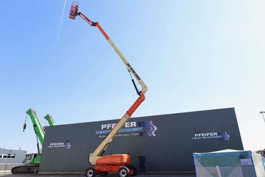 JLG 1250AJP Diesel, 4x4x4 Drive, 40.1m Working Height, - Articulated boom: picture 3 JLG 1250AJP Diesel, 4x4x4 Drive, 40.1m Working Height, - Articulated boom: picture 3