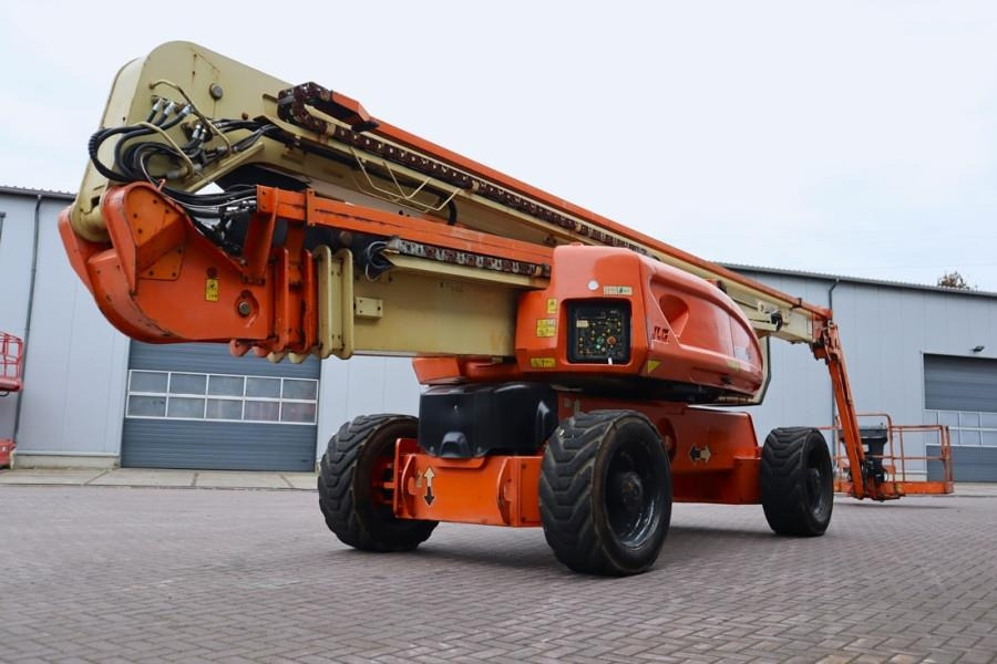 JLG 1250AJP Diesel, 4x4x4 Drive, 40.1m Working Height,  - Articulated boom: picture 2 JLG 1250AJP Diesel, 4x4x4 Drive, 40.1m Working Height,  - Articulated boom: picture 2
