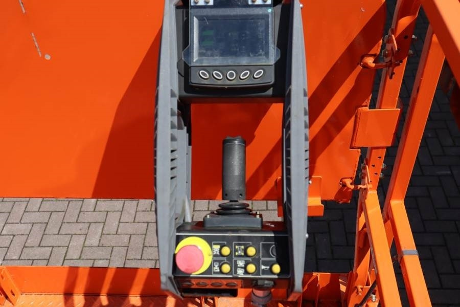 JLG ERT2669 Unused, Electric, 10m Working Height, 680k - Scissor lift: picture 3 JLG ERT2669 Unused, Electric, 10m Working Height, 680k - Scissor lift: picture 3