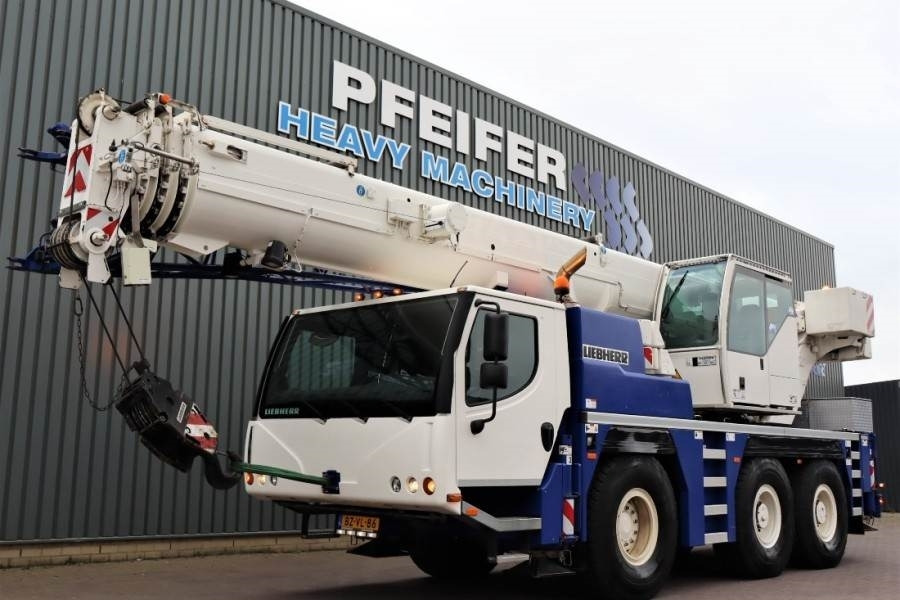 Liebherr LTM1050-3.1 6x4 Drive And 6-Wheel Steering, 50t Ca - All terrain crane: picture 1 Liebherr LTM1050-3.1 6x4 Drive And 6-Wheel Steering, 50t Ca - All terrain crane: picture 1