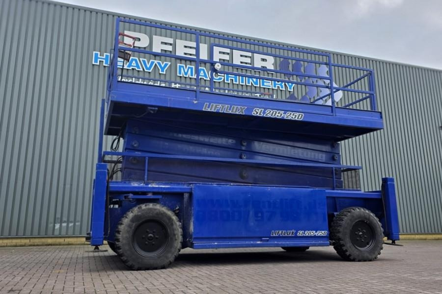 Liftlux SL205-25D4WDSP NEW TYRES, Diesel, 4x4 Drive, Hydra - Scissor lift: picture 1 Liftlux SL205-25D4WDSP NEW TYRES, Diesel, 4x4 Drive, Hydra - Scissor lift: picture 1