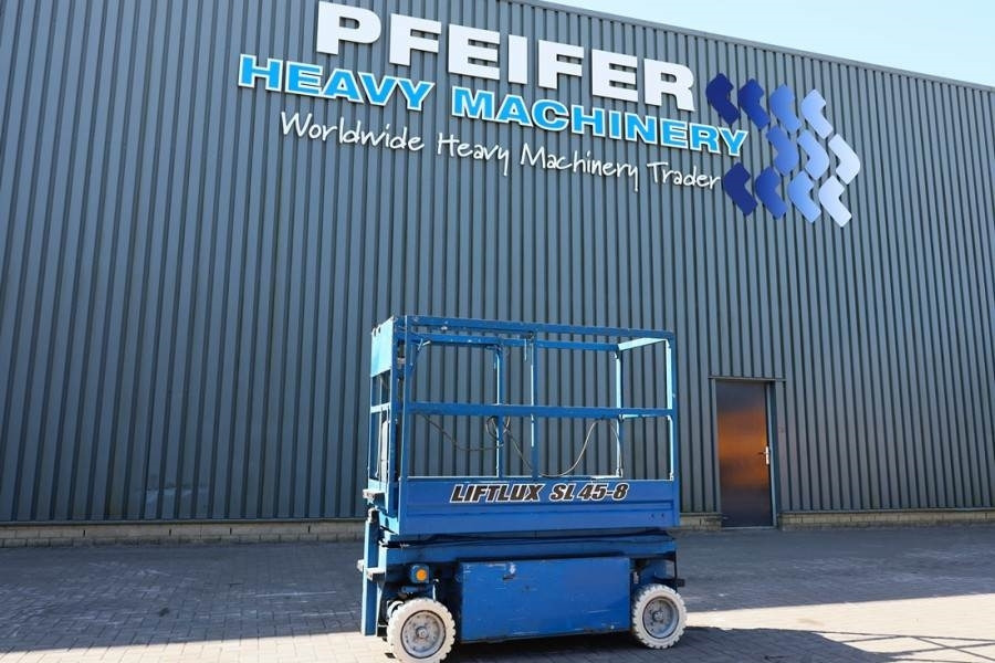Liftlux SL45-8 Electric, 6.50m Working Height, 220kg Capac - Scissor lift: picture 1 Liftlux SL45-8 Electric, 6.50m Working Height, 220kg Capac - Scissor lift: picture 1