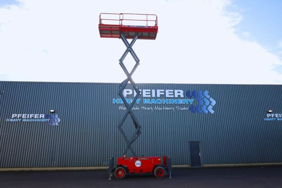 Magni DS1218RT Valid inspection, Diesel, 4x4 Drive, 12m - Scissor lift: picture 3 Magni DS1218RT Valid inspection, Diesel, 4x4 Drive, 12m - Scissor lift: picture 3