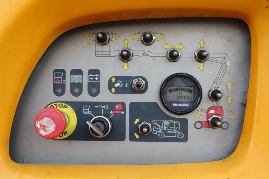 Manitou 150AETJ Electric, 15m Working Height, 6.5m Reach, - Articulated boom: picture 4 Manitou 150AETJ Electric, 15m Working Height, 6.5m Reach, - Articulated boom: picture 4