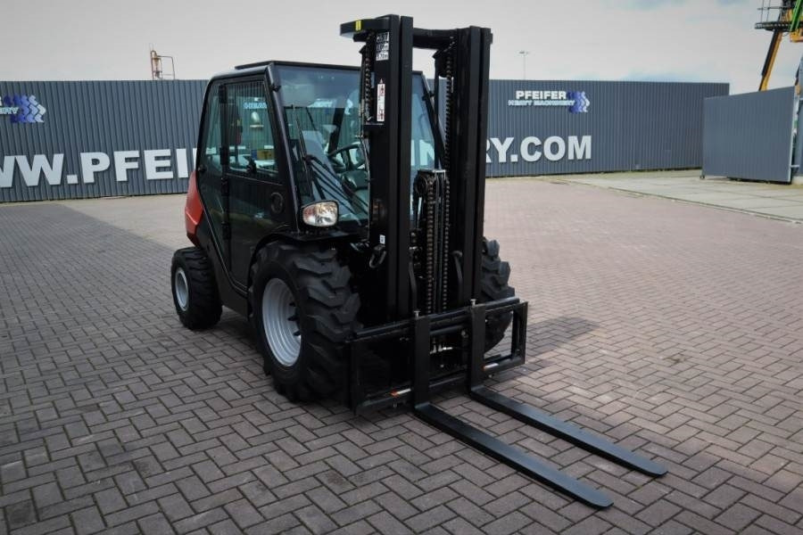 Manitou MC25-4 Valid Inspection, *Guarantee, Diesel, 4x4 D  - Rough terrain forklift: picture 2 Manitou MC25-4 Valid Inspection, *Guarantee, Diesel, 4x4 D  - Rough terrain forklift: picture 2