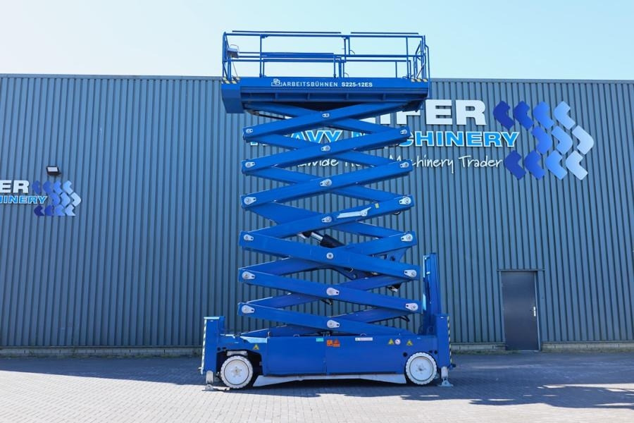 PB LIFT S225-12ES Electric, 22.5m Working Height, 450 - Scissor lift: picture 2 PB LIFT S225-12ES Electric, 22.5m Working Height, 450 - Scissor lift: picture 2
