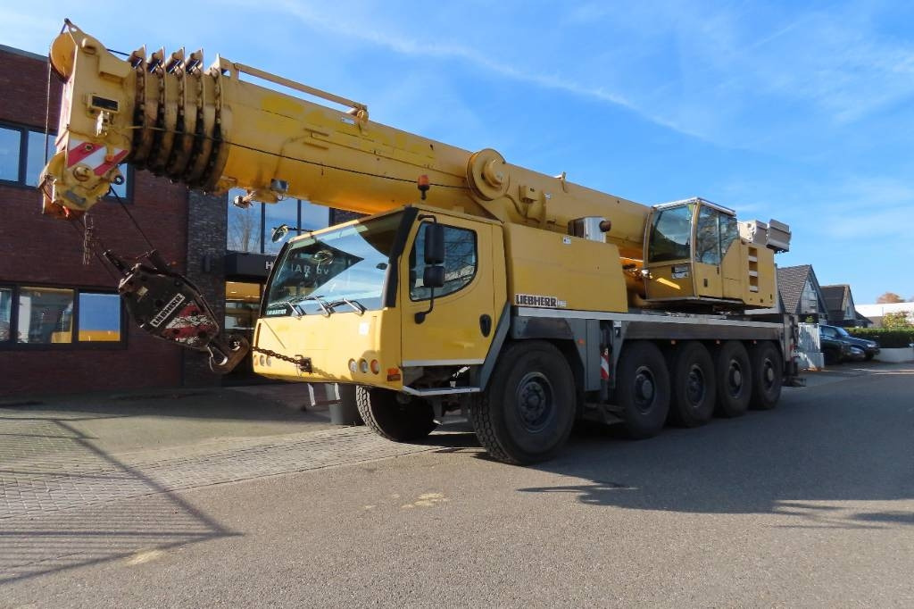 Liebherr LTM 1095-5.1 - All terrain crane: picture 1 Liebherr LTM 1095-5.1 - All terrain crane: picture 1
