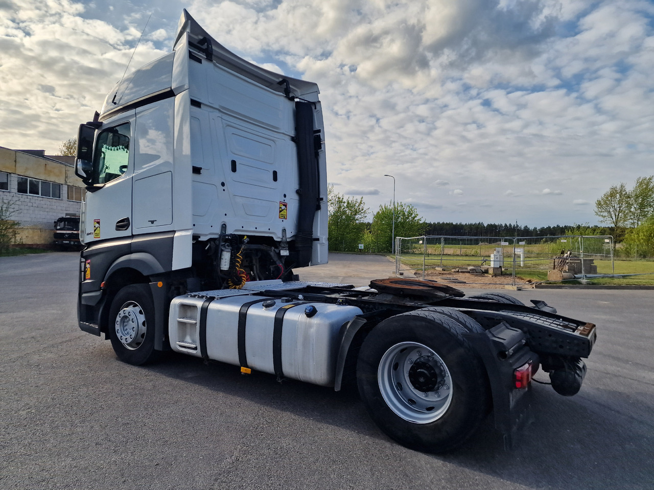 MERCEDES-BENZ Actros 1845 Retarder - Tractor unit: picture 3 MERCEDES-BENZ Actros 1845 Retarder - Tractor unit: picture 3