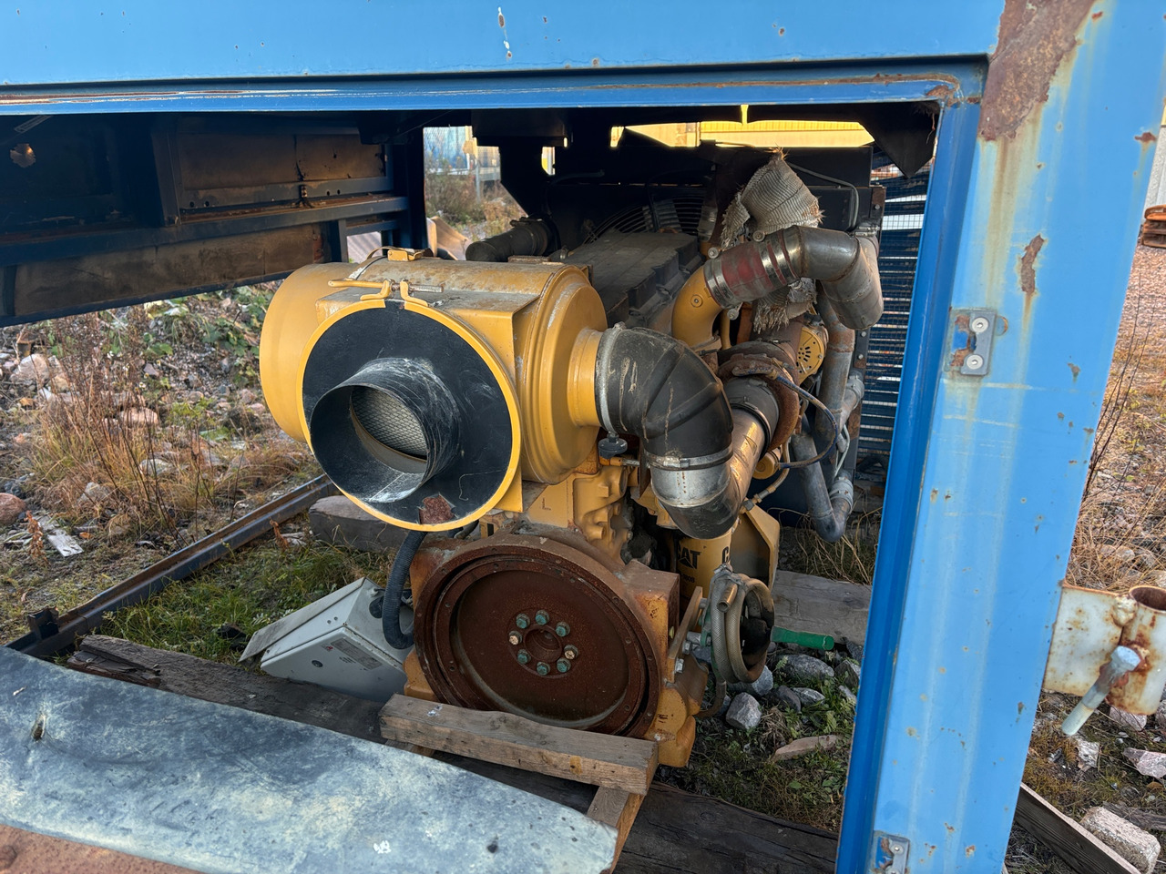 CAT C11 - Construction equipment: picture 1 CAT C11 - Construction equipment: picture 1