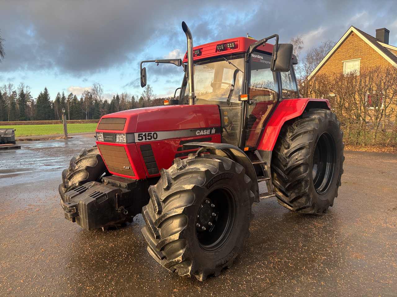 Case IH 5150 - Farm tractor: picture 1 Case IH 5150 - Farm tractor: picture 1