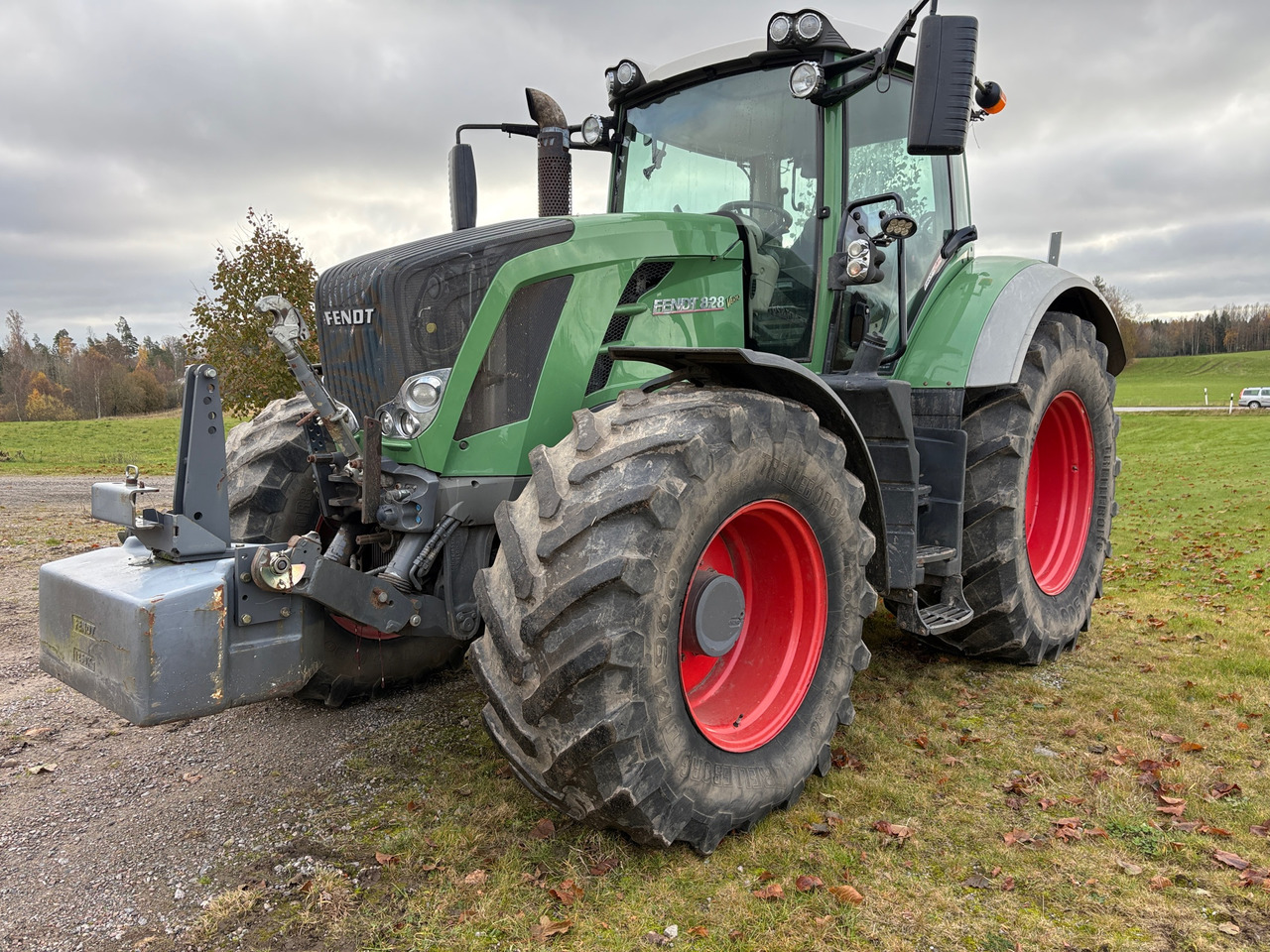 Fendt 828 Vario ProfiPlus - Farm tractor: picture 1 Fendt 828 Vario ProfiPlus - Farm tractor: picture 1