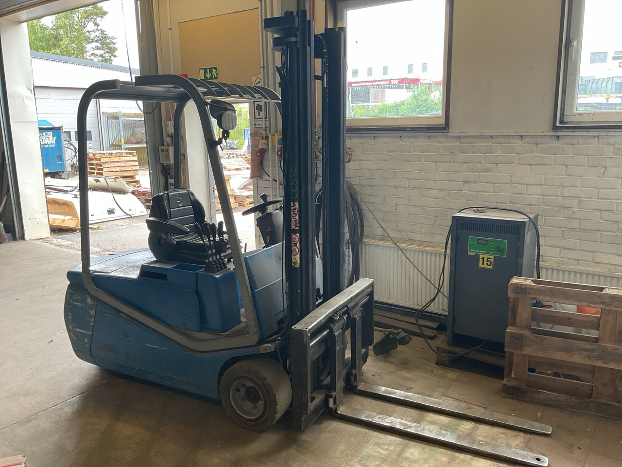 Blitz 320 FN - Material handling equipment: picture 1 Blitz 320 FN - Material handling equipment: picture 1