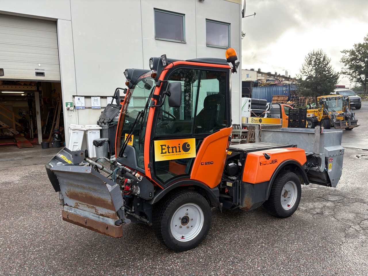 Holder C250 - Municipal/ Special vehicle: picture 1 Holder C250 - Municipal/ Special vehicle: picture 1