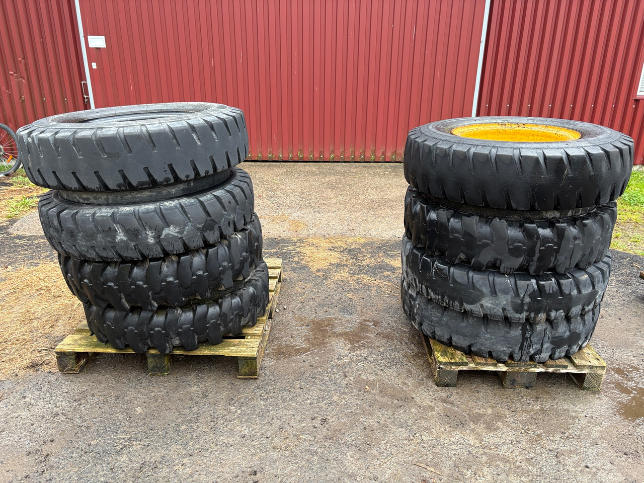 Nokian  - Tire for Construction machinery: picture 1 Nokian  - Tire for Construction machinery: picture 1