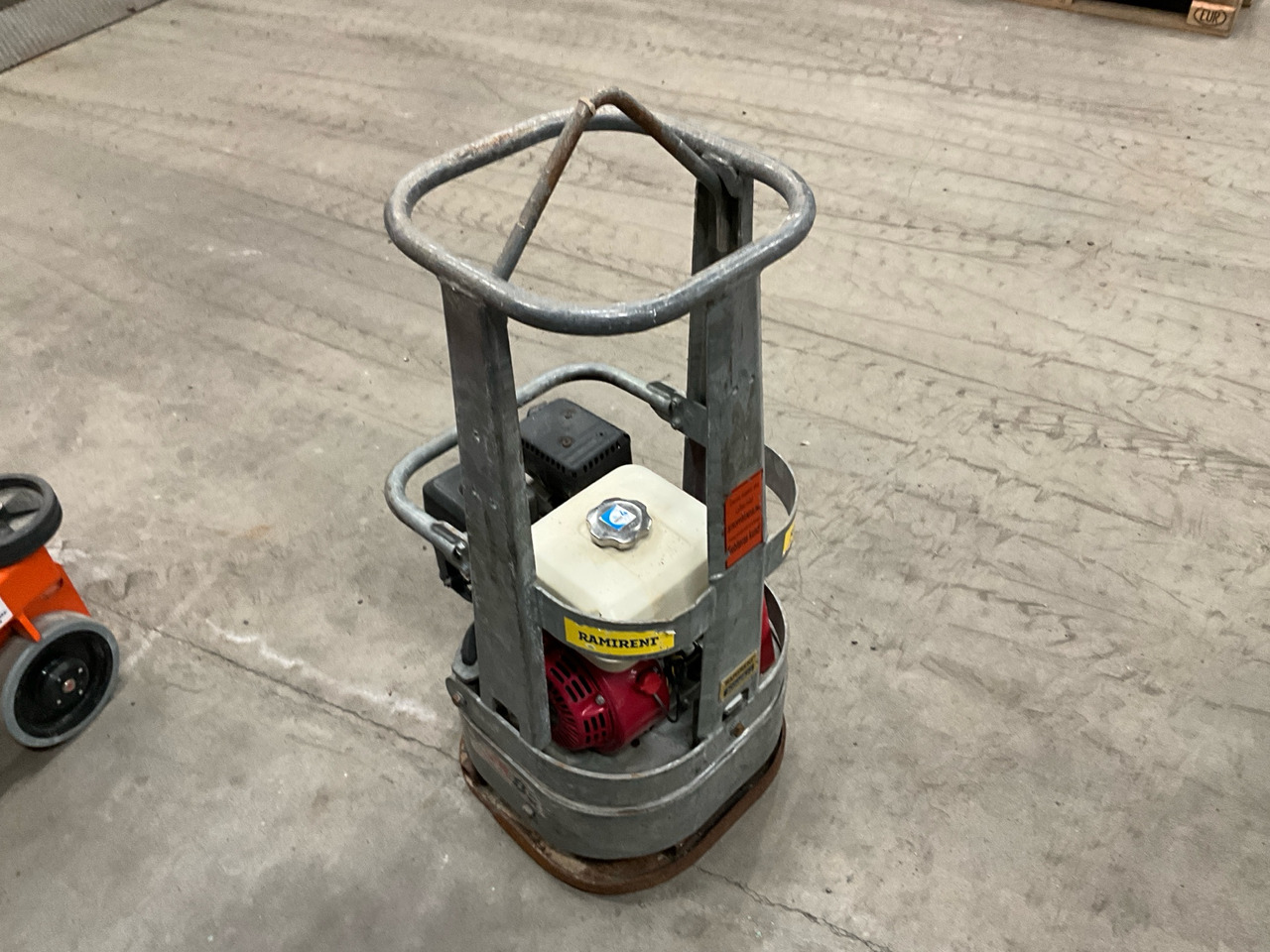 Swepac FR 85 - Vibratory plate: picture 1 Swepac FR 85 - Vibratory plate: picture 1