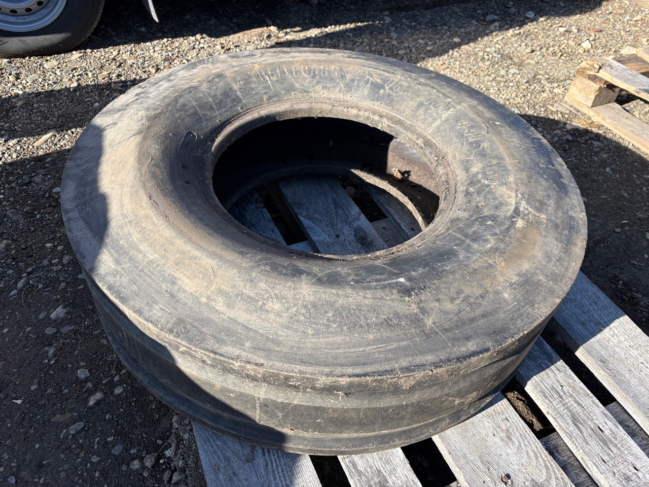 Trelleborg Tractor 441 - Tire for Agricultural machinery: picture 1 Trelleborg Tractor 441 - Tire for Agricultural machinery: picture 1