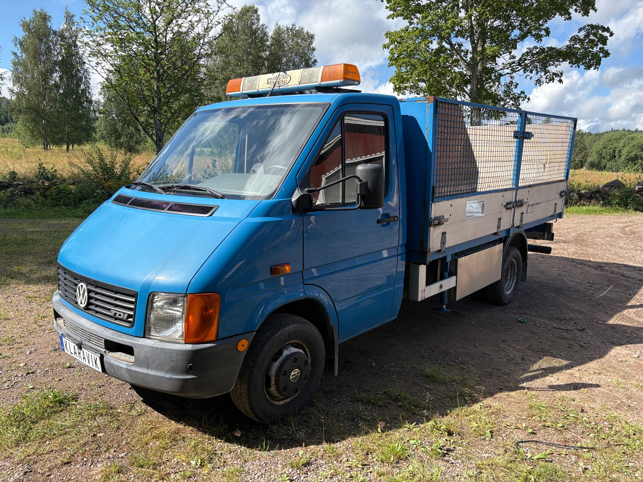 Volkswagen LT 46 - Flatbed van: picture 1 Volkswagen LT 46 - Flatbed van: picture 1