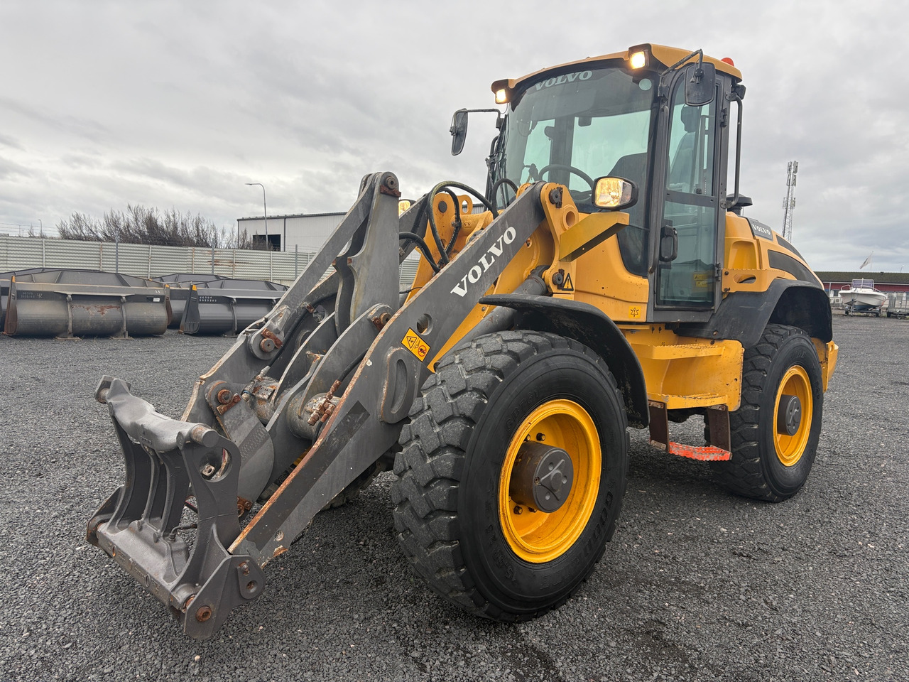 Volvo L45H - Wheel loader: picture 1 Volvo L45H - Wheel loader: picture 1