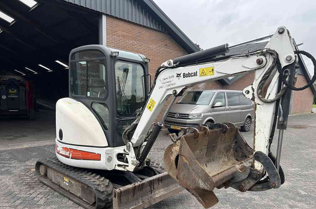 Bobcat 425 minigraver - Mini excavator: picture 2 Bobcat 425 minigraver - Mini excavator: picture 2