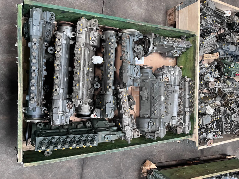 Bosch Bosch lijn pomp PE 5/6/8/10 - 43 stuks - Fuel pump: picture 4 Bosch Bosch lijn pomp PE 5/6/8/10 - 43 stuks - Fuel pump: picture 4